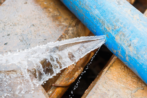 How to Fix Water Pipe Leaks & Problems 