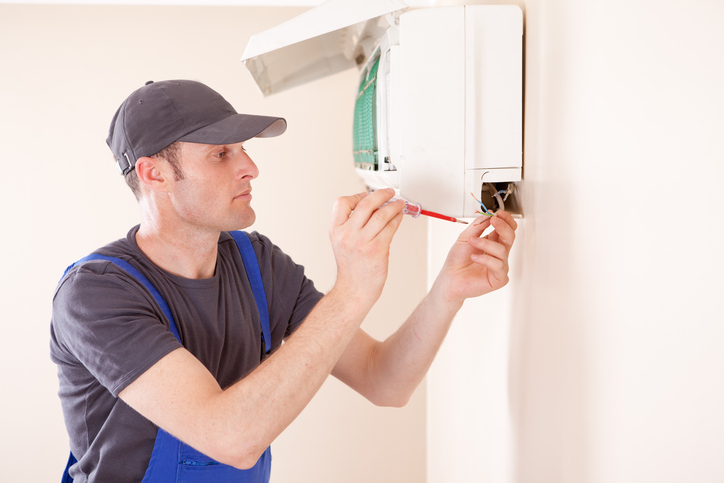 Hidden Signs of AC Repair You Shouldn’t Ignore