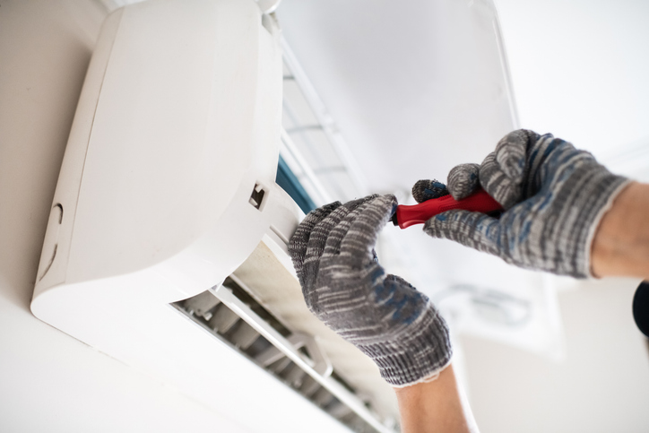 DIY vs Pro: Who Should Handle Your AC Installation?